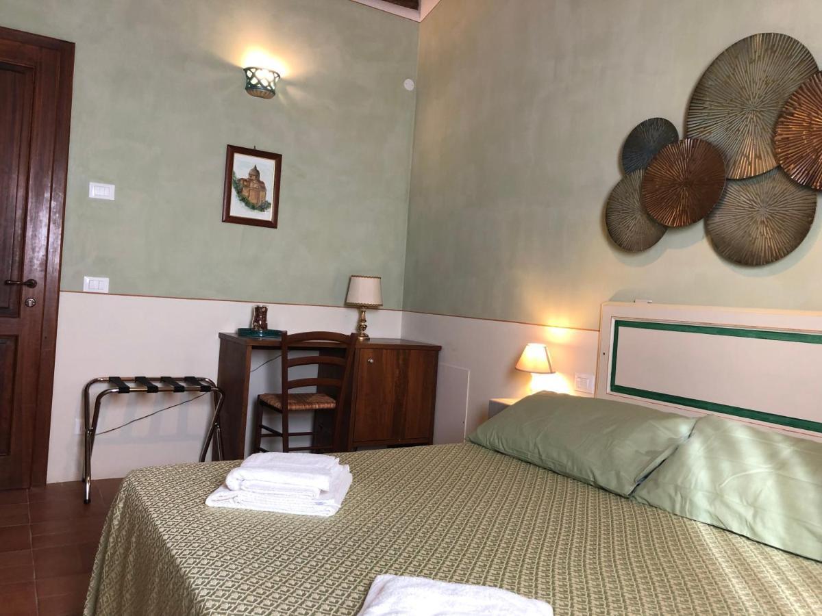 La Rugantina Hotel Cortona Exterior photo